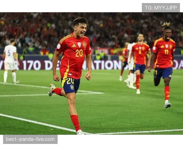 佩德里与贝林厄姆：新一代中场核心的战术功能与实战影响力差异解析